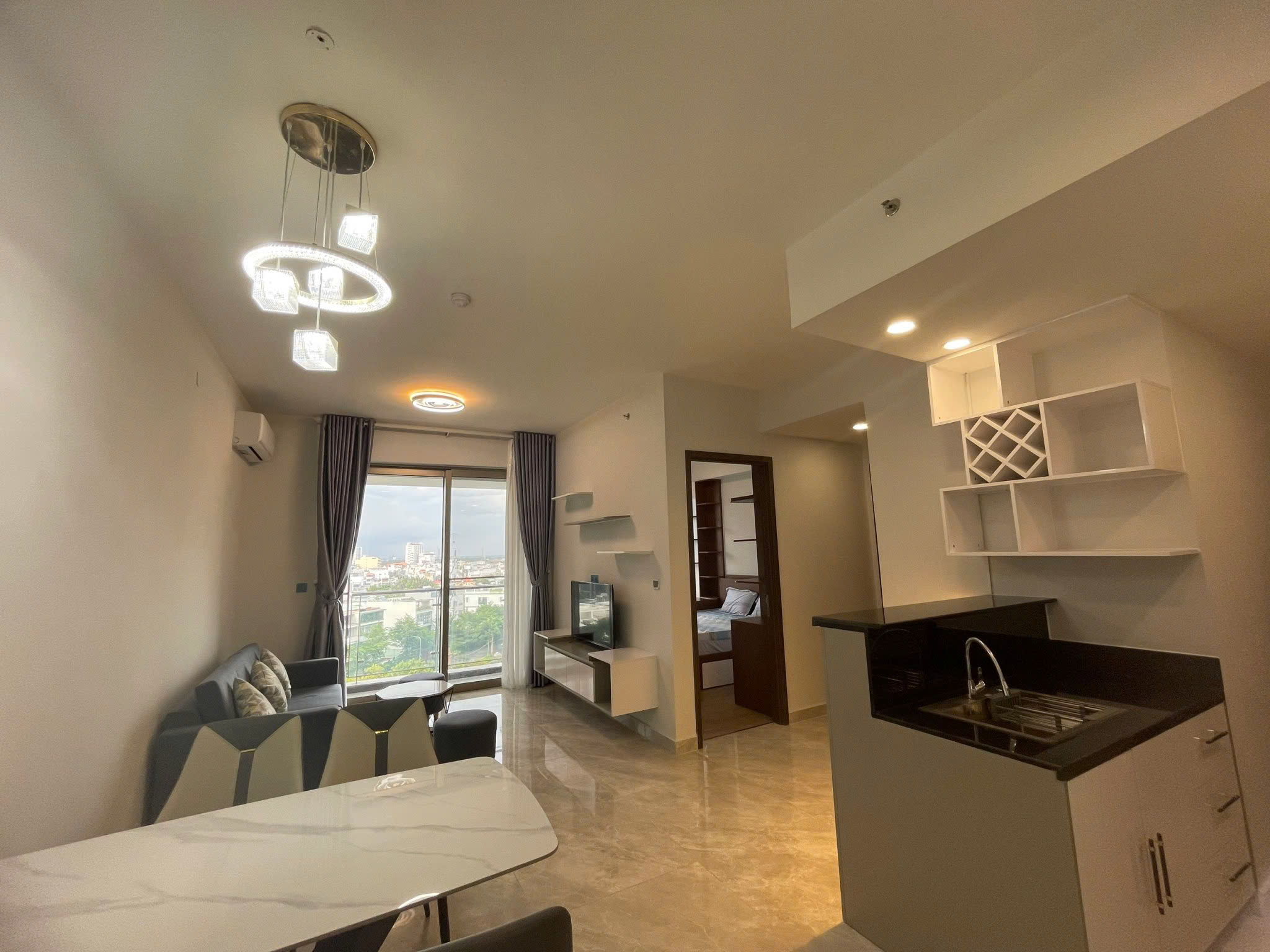 Căn hộ cao cấp 80m² – 2PN 2WC, Nội Thất Hoàn Thiện, View Mát Mẻ