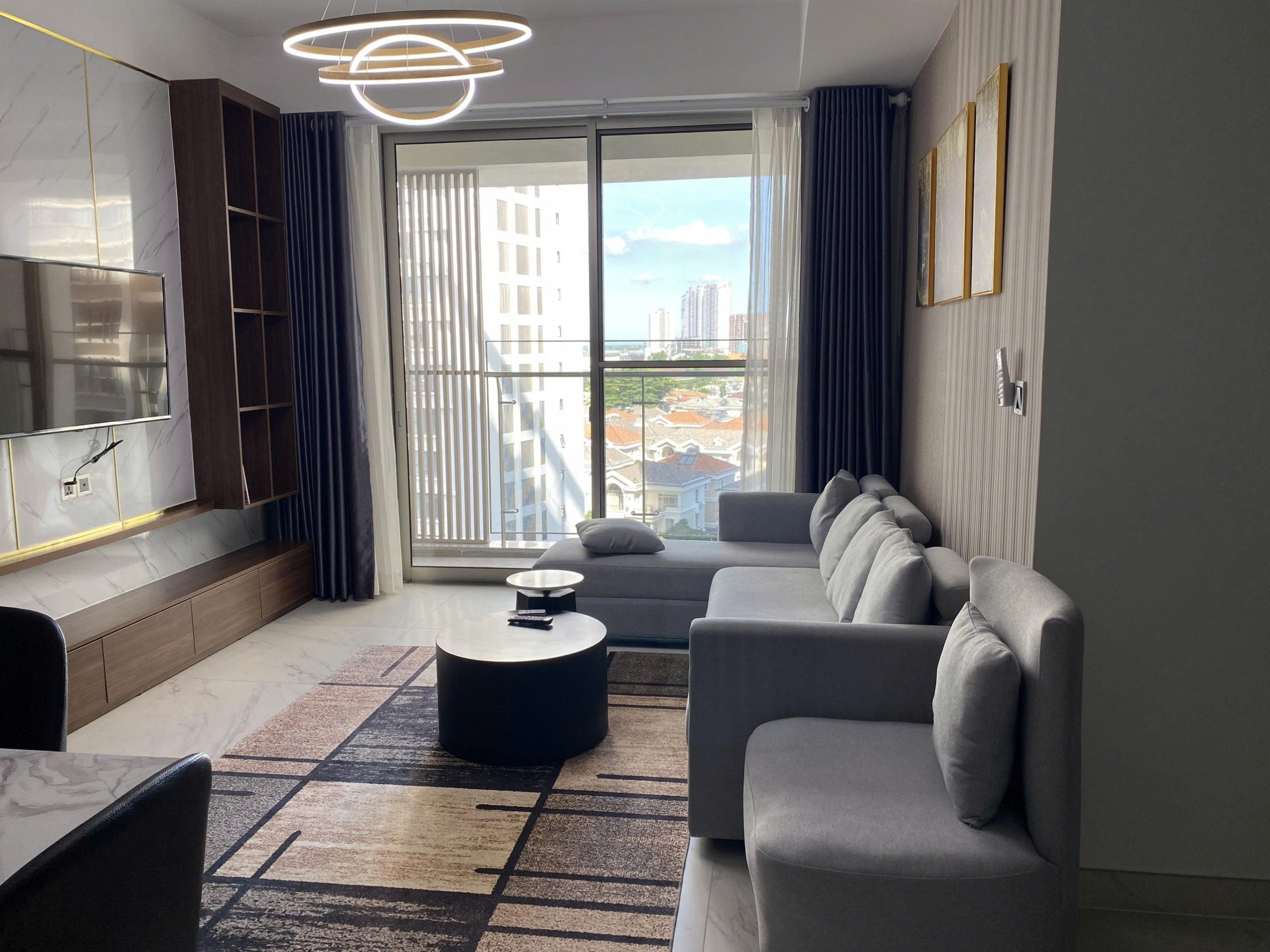 Căn Hộ 82m² – 2PN 2WC – View Đông Nam Nội Khu, Có Ô Xe Trệt