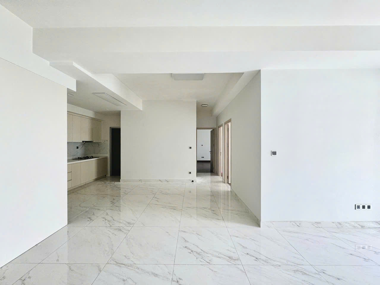 Bán Căn Hộ 120m² – 3PN – Có Ô Xe Hầm – HĐMB – Giá Tốt All-in